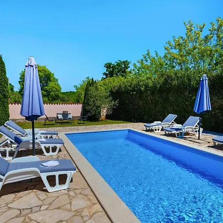 Traditional 2 Floor In Istria Muntrilj Tatil Evi Tinjan